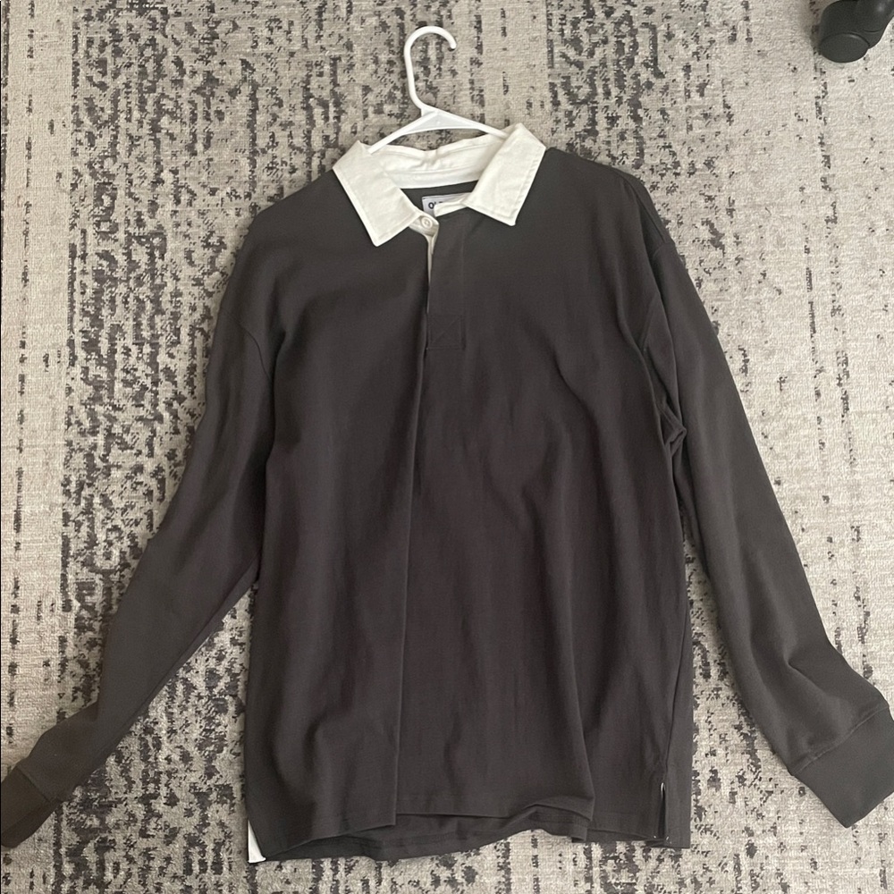 Old Navy Black and White Polo Shirt